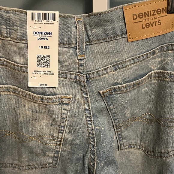 Denizen from Levi’s Distressed Taper Light Blue Jeans NWT 10 Regular - Picture 5 of 6